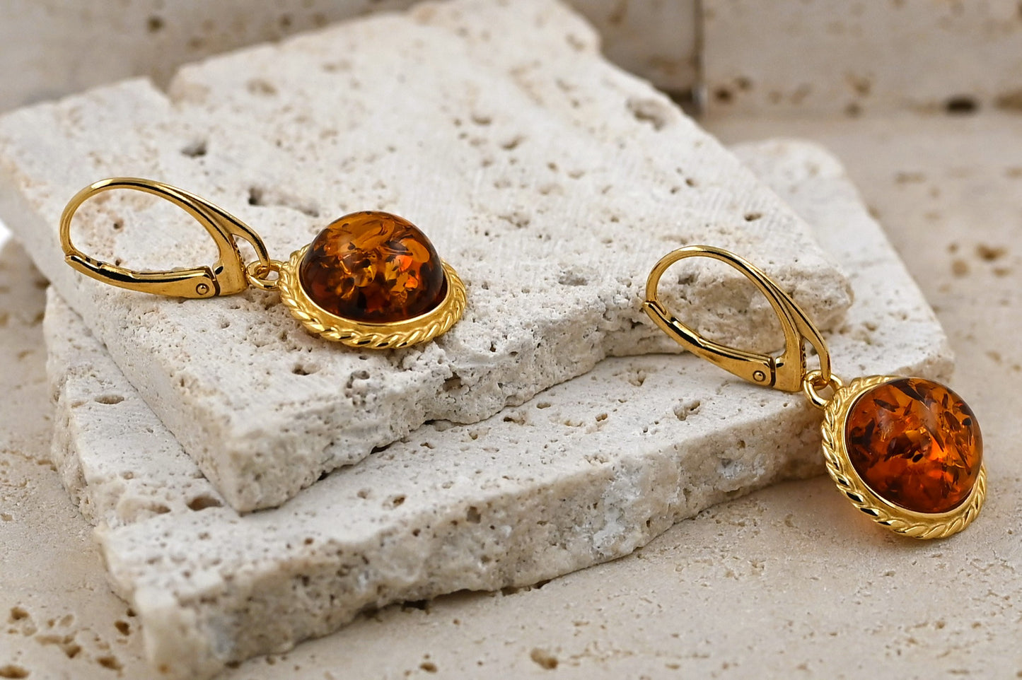 Kolczyki Bursztynowa Aureola, Koniak, Pozłacane srebro