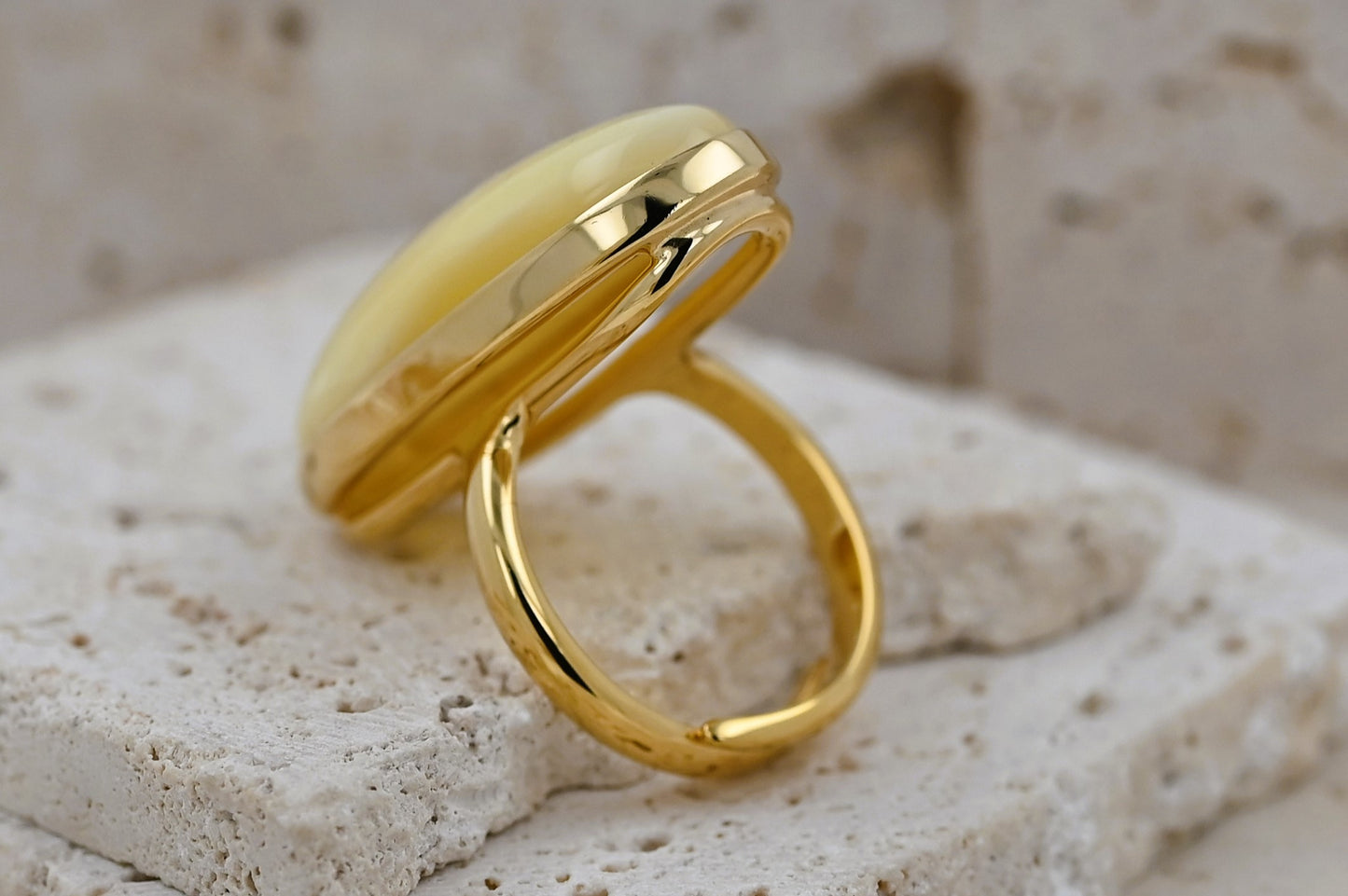 Duży Unikatowy Pierścionek Mleczny Bursztynowy, Unikat, Pozłacane Srebro 925