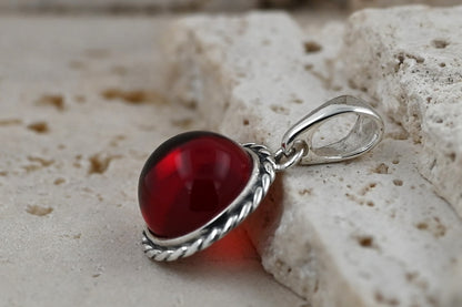 Wisiorek Bursztynowa Aureola, Czerwony, Srebro 925