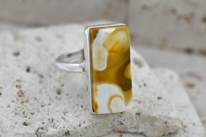 Unikatowy Prostokątny Pierścionek Mleczny Bursztynowy, Srebro 925