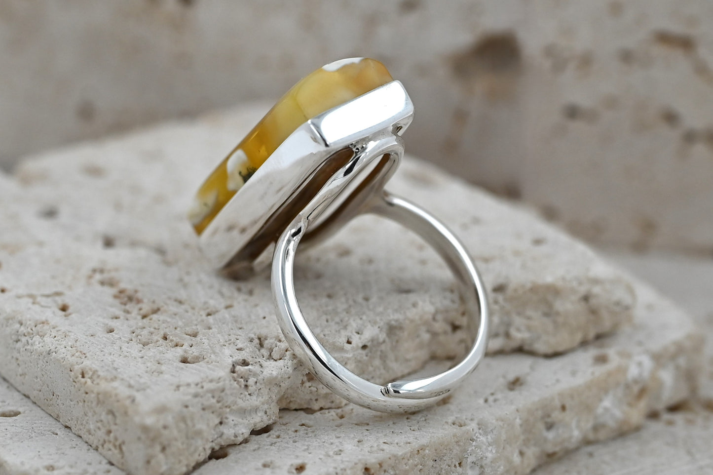 Unikatowy Prostokątny Pierścionek Mleczny Bursztynowy, Srebro 925