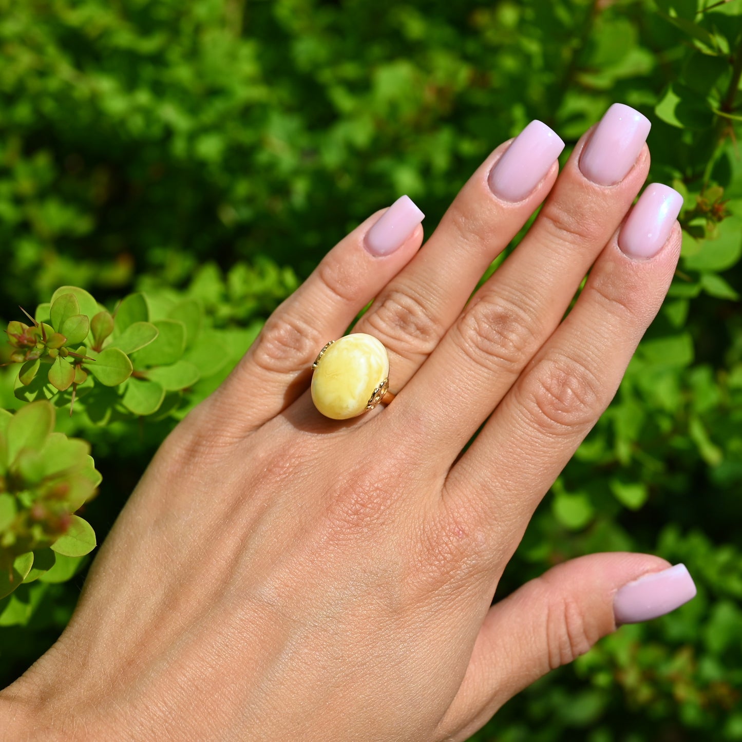 Amber Flower Ring, Milky, Gold-plated Silver