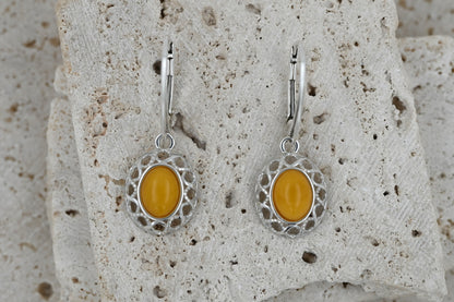 Kolczyki Bursztynowa Gracja, Mleczny, Srebro 925