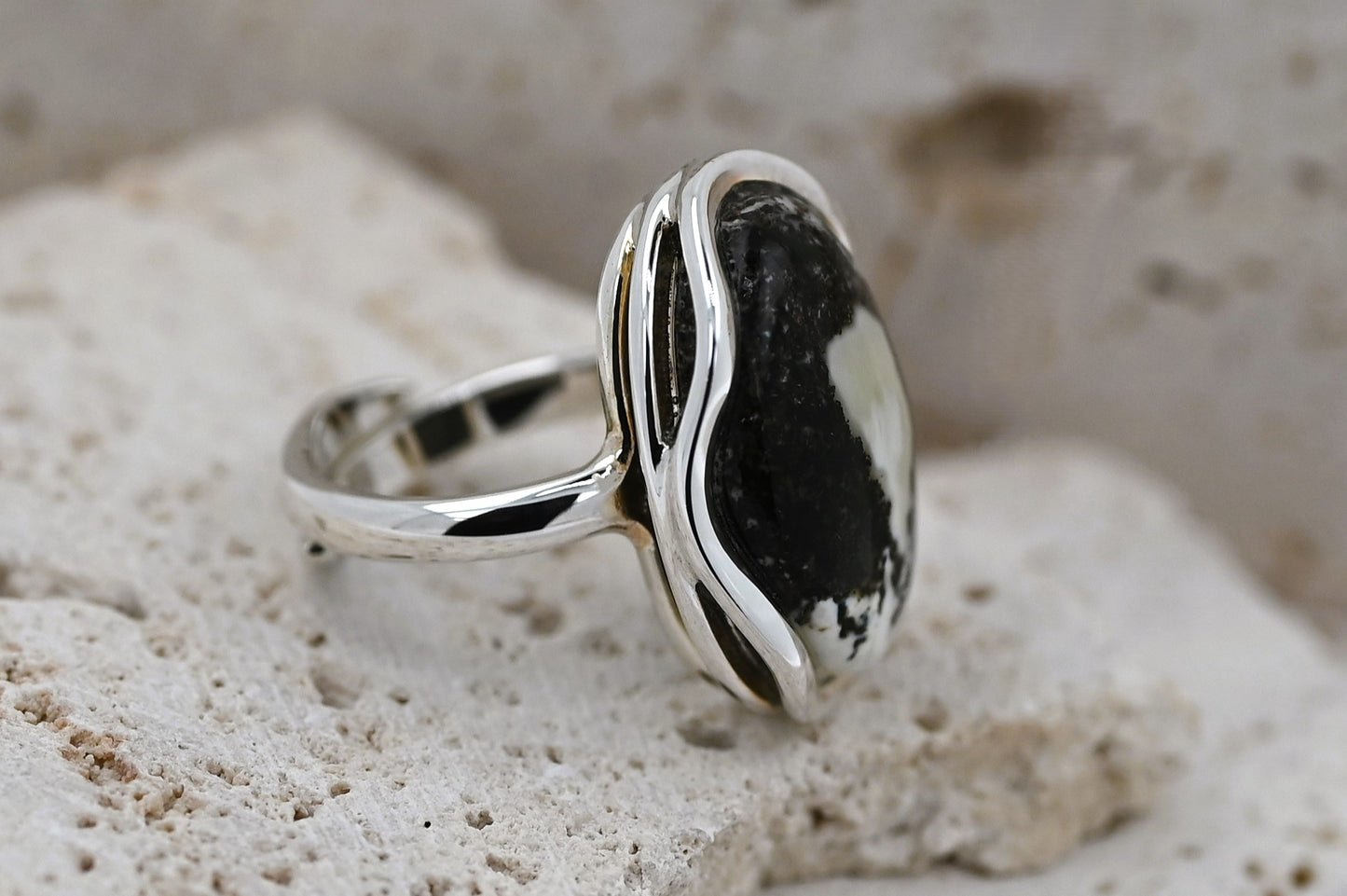 Amber Wave Ring, Black, White, Silver 925