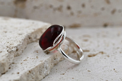 Amber Harmony Ring, Red, Silver 925