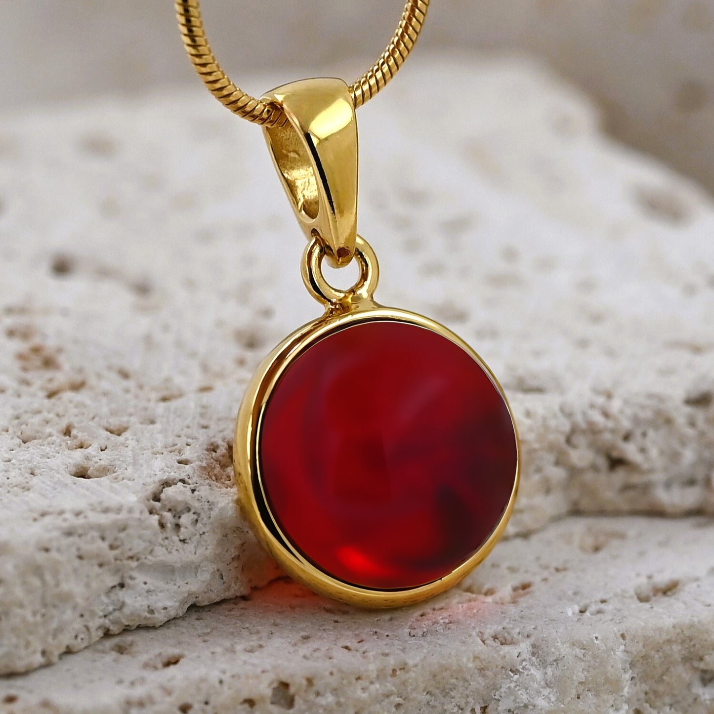 Wisiorek Bursztynowa Aura, Czerwony, Pozłacane Srebro 925