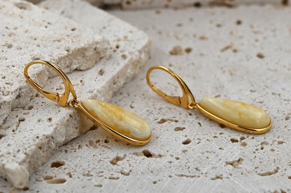 Kolczyki Bursztynowa Rosa, Mleczne, Pozłacane srebro