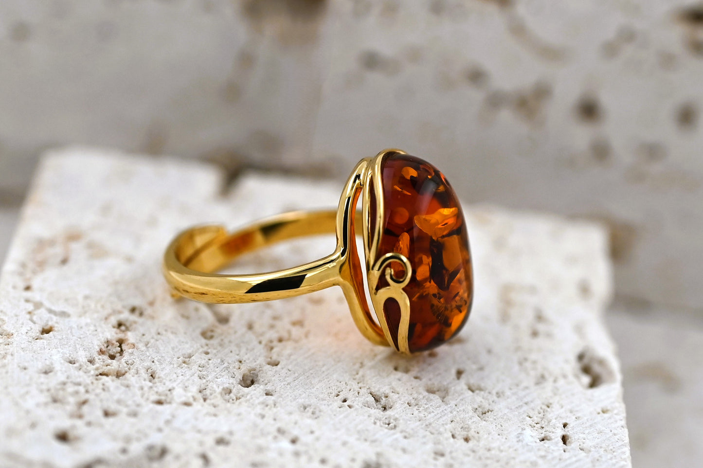 Amber Harmony Ring, Cognac, Gold-plated Silver