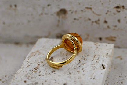 Amber Aura Ring, Cognac, Gold-plated silver