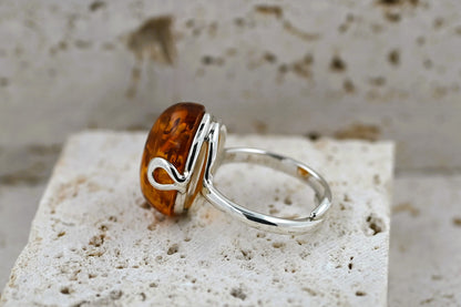 Amber Omega Ring, Cognac, Silver