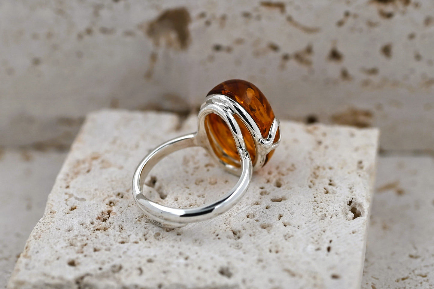 Amber Omega Ring, Cognac, Silver