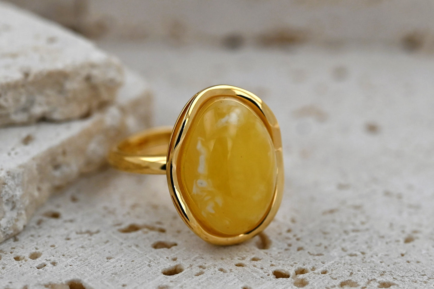 Amber Wave Ring, Yellow, Gold-plated Silver