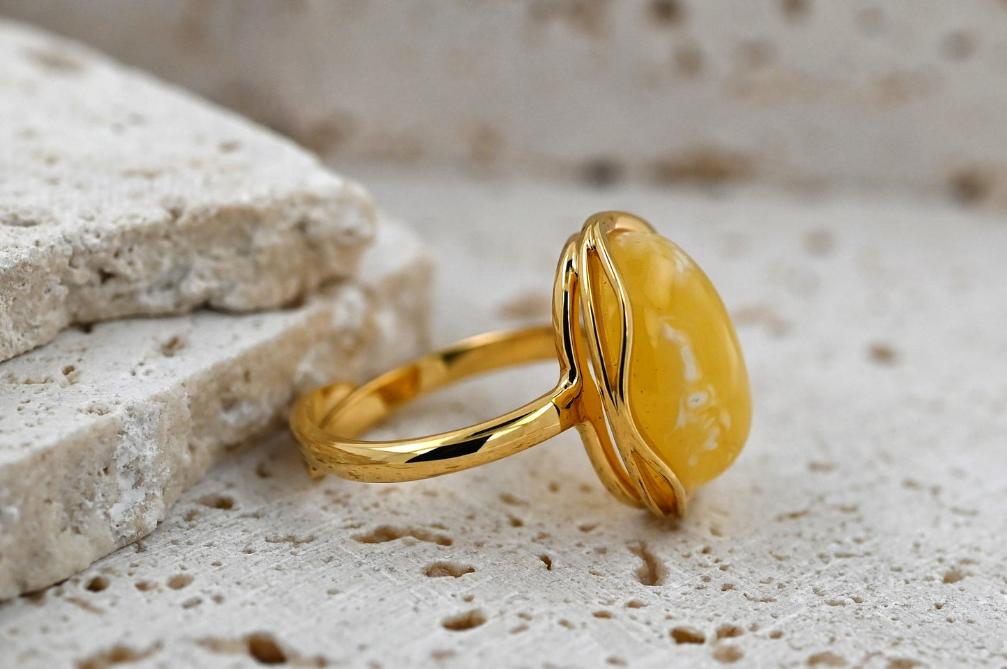 Amber Wave Ring, Yellow, Gold-plated Silver