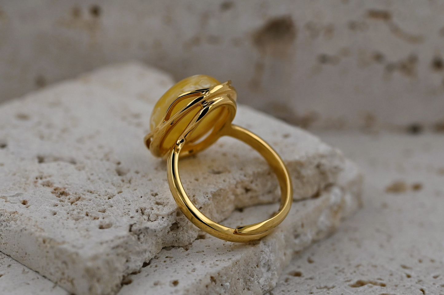 Amber Wave Ring, Yellow, Gold-plated Silver