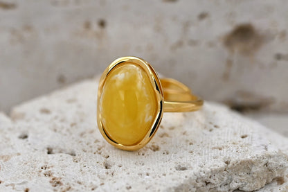 Amber Wave Ring, Yellow, Gold-plated Silver