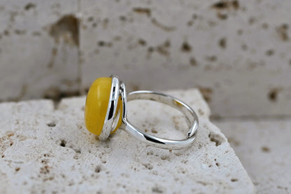 Amber Aura Ring, Yellow, Silver 925