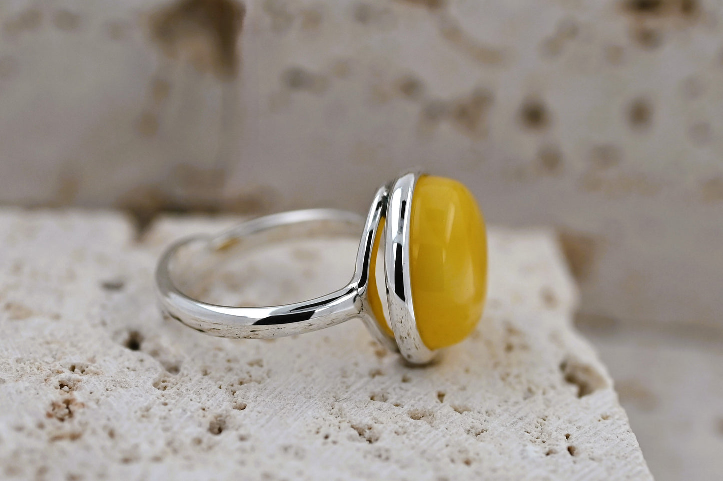 Amber Aura Ring, Yellow, Silver 925