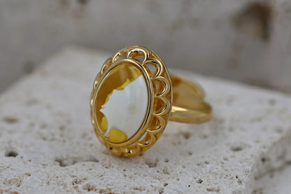 Amber Elegance Ring, Milky Unique, Gold-plated Silver