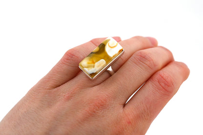 Unikatowy Prostokątny Pierścionek Mleczny Bursztynowy, Srebro 925