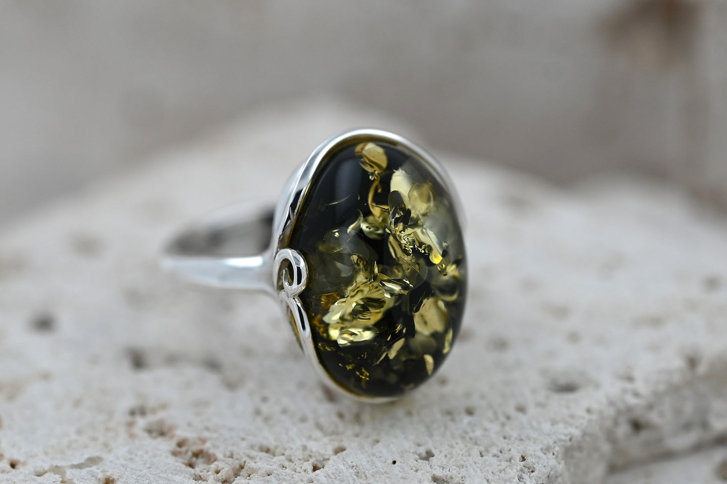 Pierścionek Bursztynowa Harmonia, Zielony, Srebro 925