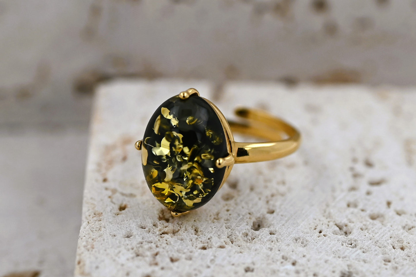 Amber Glow Ring, Green, Gold-plated Silver