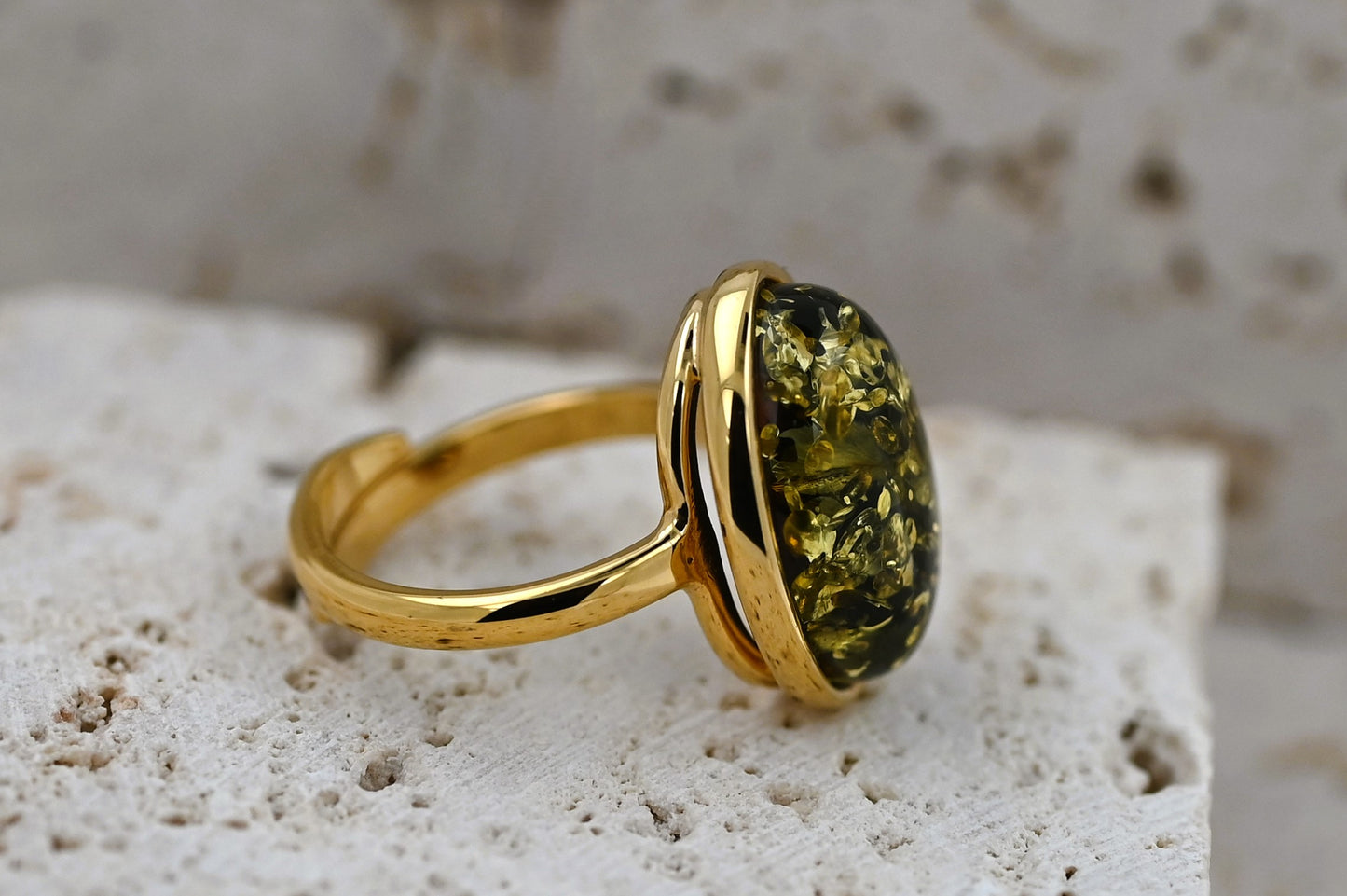 Classic Amber Ring, Green, Gold-plated Silver