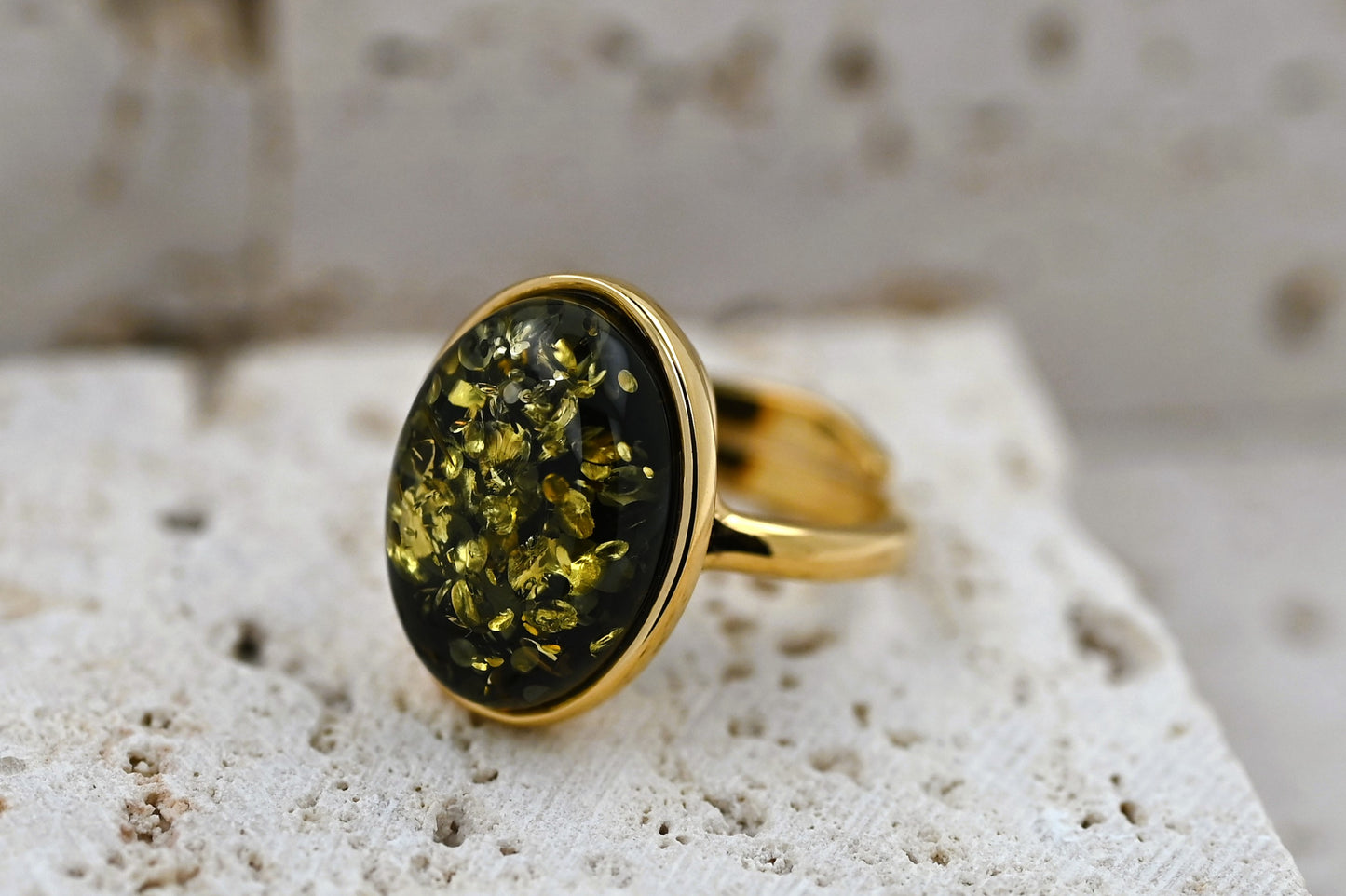 Classic Amber Ring, Green, Gold-plated Silver