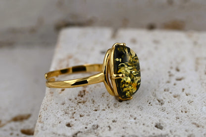 Amber Glow Ring, Green, Gold-plated Silver