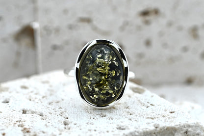 Amber Wave Ring, Green, Silver 925