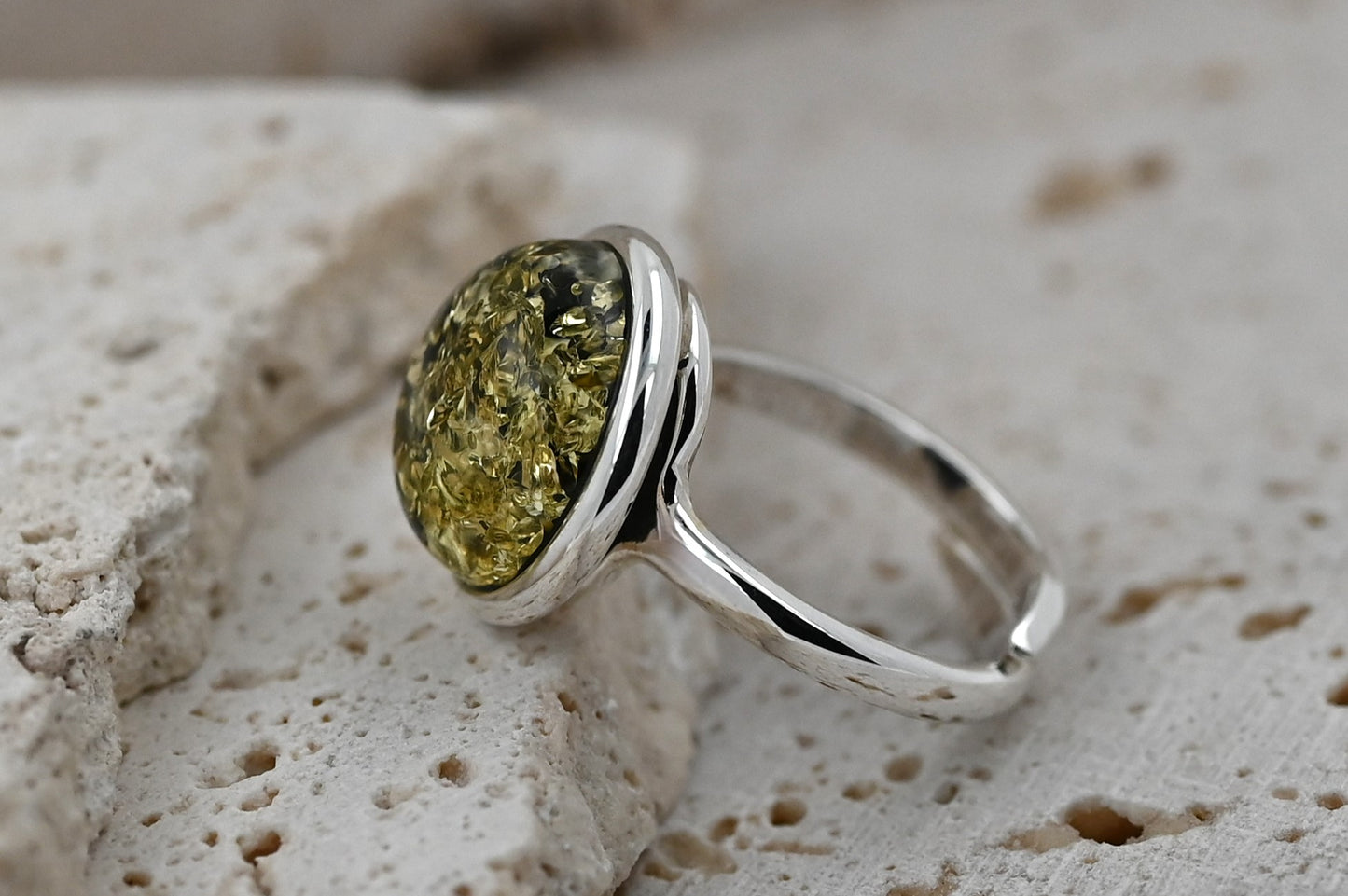 Amber Aura Ring, Green, Silver 925